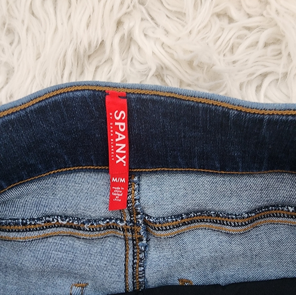 SPANX Distressed Ankle SkinnyJeans Size Medium, Medium Wash - Picture 6 of 16